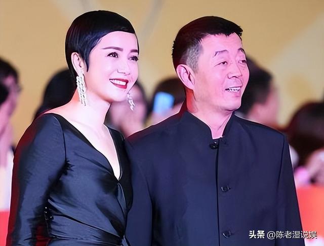 互相出轨、各玩各的！结婚32年后，蒋雯丽夫妇终于遭到了“反噬”