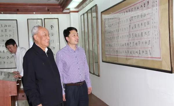 他是原陕西省委书记，曾为陕西争取了155亿专项资金，活到了91岁