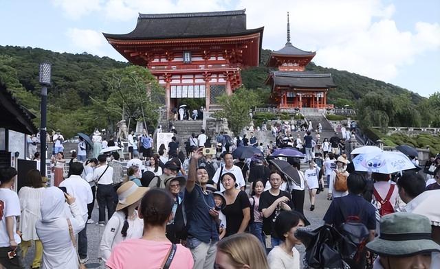 新账旧账一起算！台专家：一旦台海爆发战争，14亿人不会放过日本