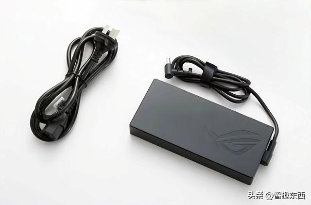 AMD 锐龙9 9955HX3D是如何制霸移动端的？ROG 魔霸9笔记本电脑测试