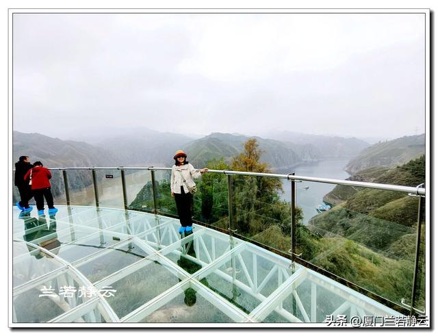 甘肃永靖：天然的“鸳鸯火锅”奇观 - 黄洮交汇处