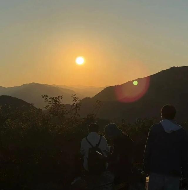 渭南文坛 | 王磊：我陪父母逛北京