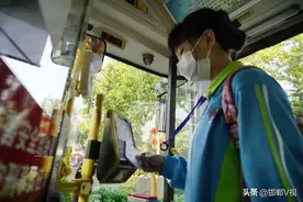 已启用！邯郸这些人将继续免费乘公交图片