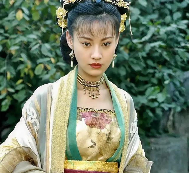 18位来自北京的女艺人	，每一位都才貌俱全，你最欣赏哪一位？