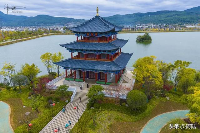 丽江市区的最美秋景在中济海,让我意外的是游客很少,什么原因?