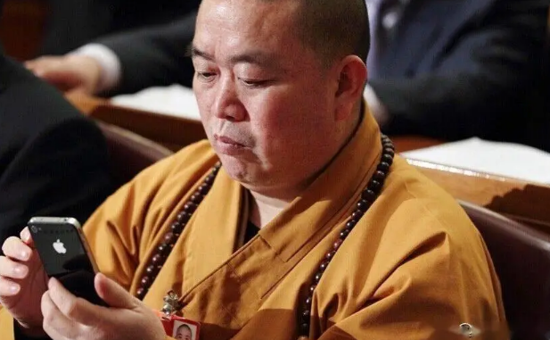 猛料越扒越有！释永信在少林寺到底有多爽，你根本想象不到