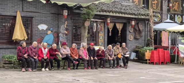 一车一人自驾游（十一）：民宿卫生价格能接受，白肉薄透蘸水独特