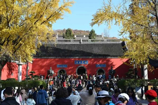 人挤人的南京，现在还值得去吗？