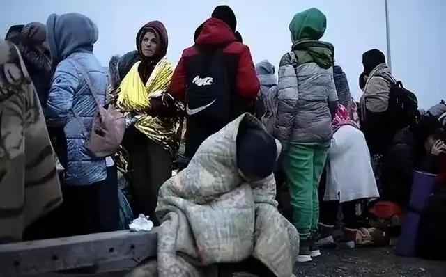 再打下去可能灭国，三年前乌克兰还有4300多万人，如今还有多少？