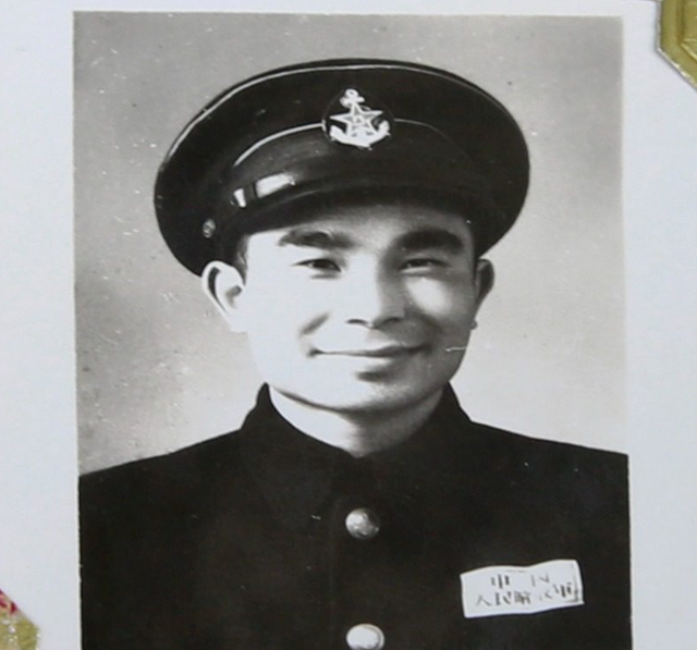 一路走好！阅兵刚结束不到24小时，102岁抗战老兵彭长竹安详离世