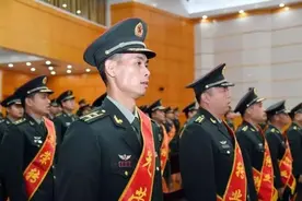 2024年安置退役军官和士兵6万余人，与2023年持平，比2022年多1万图片