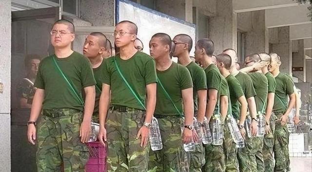 中国正式官宣，九三阅兵这一天，这些人必邀出席，民进党满盘皆输