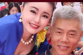 女主持人要求司马南正式道歉，否则就正式开撕！图片