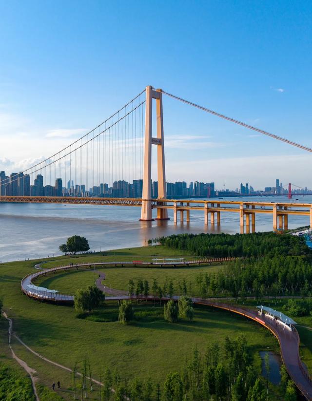 武汉的未来,真的在江边!
