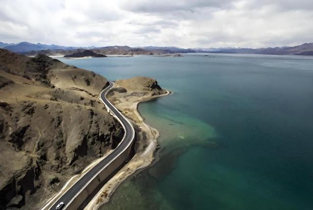 距印度仅26公里，班公湖大桥通车，对我国有着怎样的重要意义？