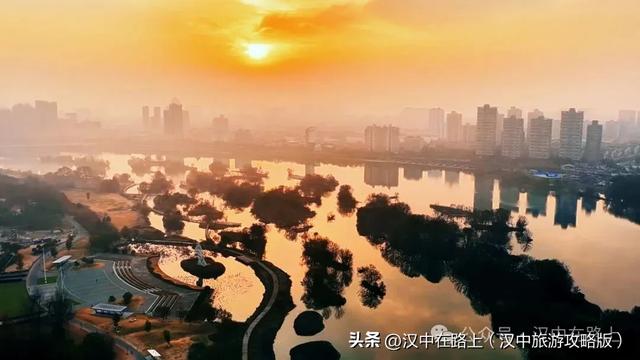 汉中清晨的“流动水墨画”，美成冬日限定仙境！