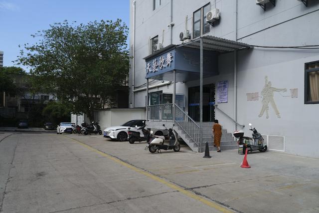 大武汉系列之106：武汉市第六冷冻厂变身“798冷KU”