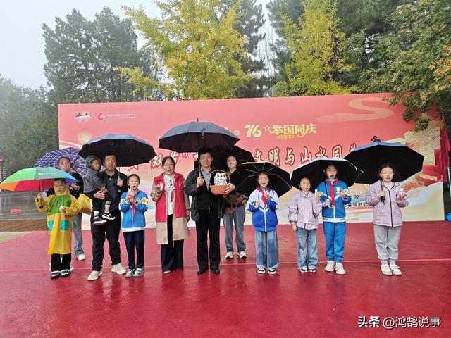 乾县：“庆‘双节’ 树新风 文明与山水同美”主题活动扮靓景区文明