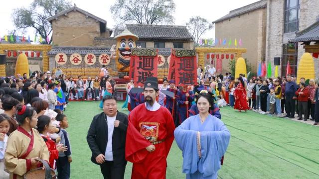 大阳古镇国庆暖时光，丰收的喜悦里有你也有我
