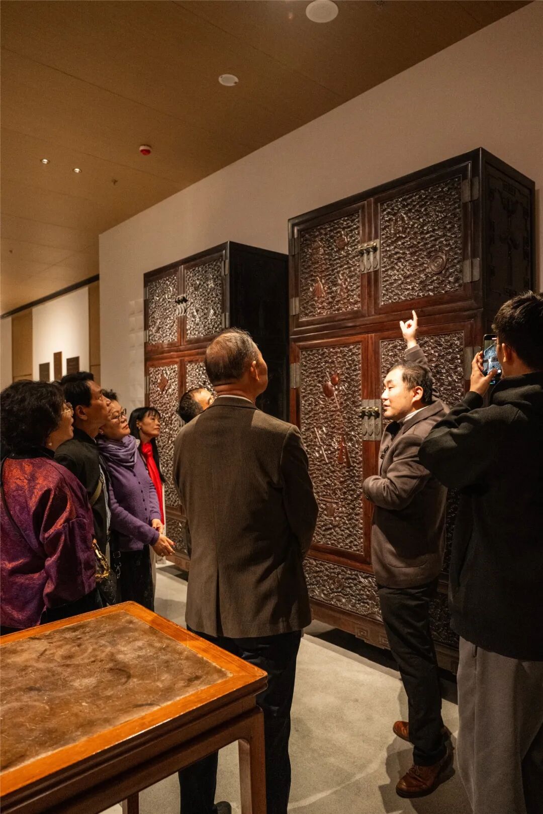 全球海外華文作家齊聚古都金陵,雅然家具藝術(shù)館助力文化出海 全球海外華文作家齊聚古都金陵,雅然家具藝術(shù)館助力文化出海