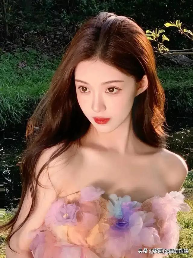 江苏徐州一佳人好漂亮， 身高167cm，体重45kg 美的让人移不开眼