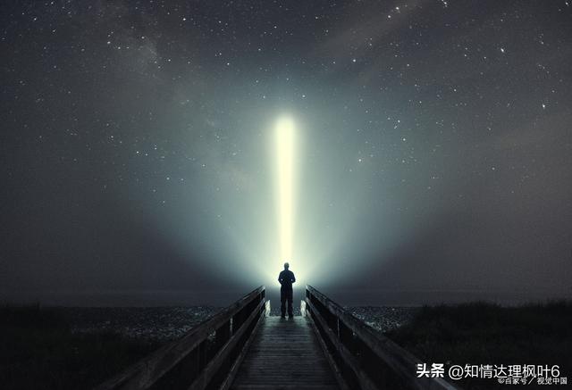 星光不问赶路人时光不负有心人什么意思