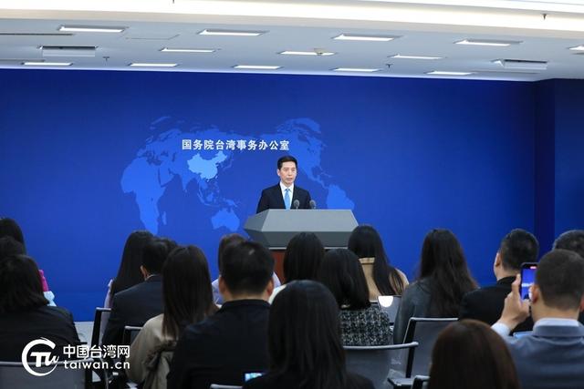 高市帮手到位，最大战舰闯台海，解放军7舰押送，国防部再发警告