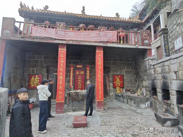 安阳许家沟二龙山，一座建在峭壁上的宫殿，布局精妙，别有洞天