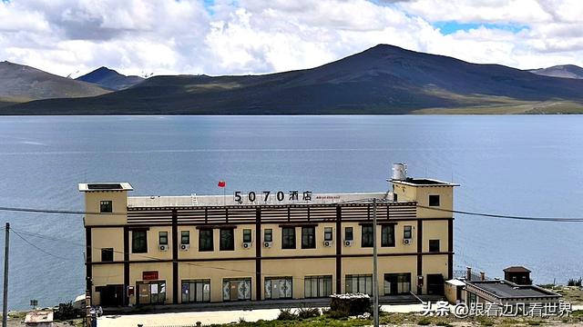 《219西藏南南线》探秘世界之巅：西藏普莫雍错湖畔的推瓦村