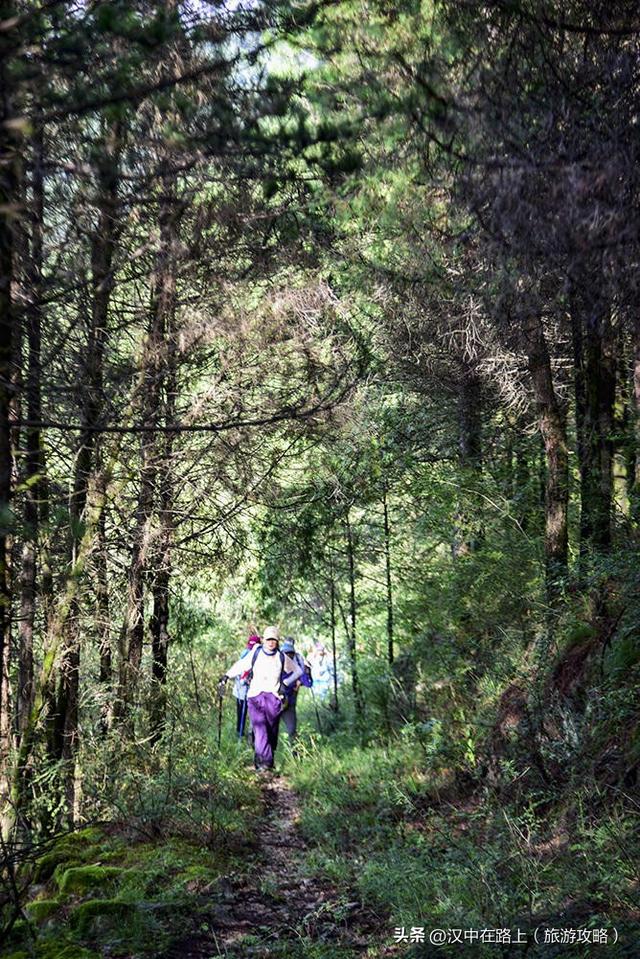 雨过天晴，汉中24人登山小队出发！