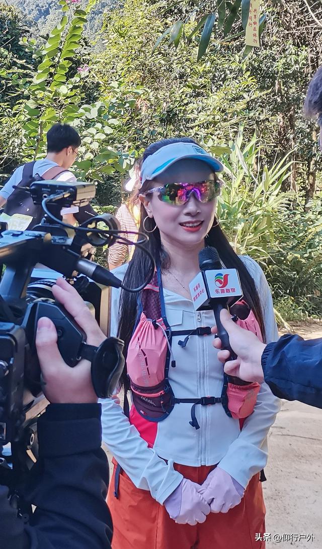 穿越万绿湖大型徒步