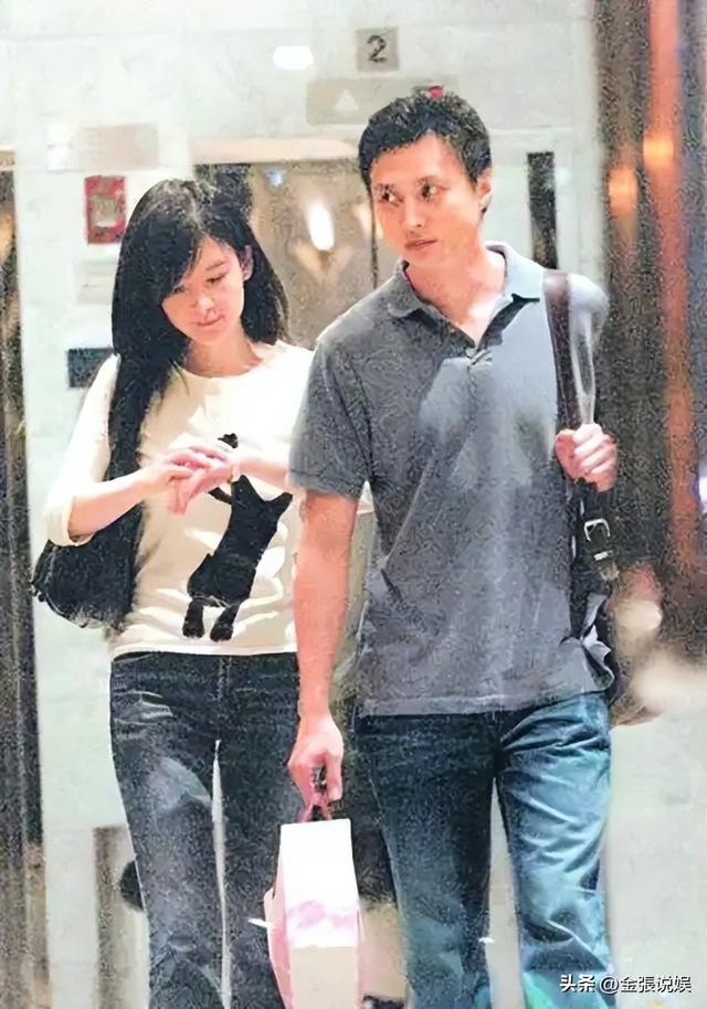 被戴8次绿帽子，3次被捉奸在床	，这就是我们"玉女"守卫的爱情？