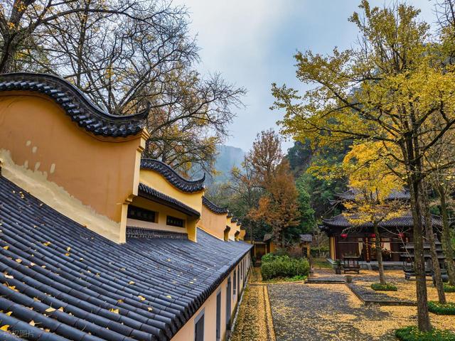 绍兴这处被严重低估的山水秘境美爆啦！人少小众，峡谷飞瀑全拿捏