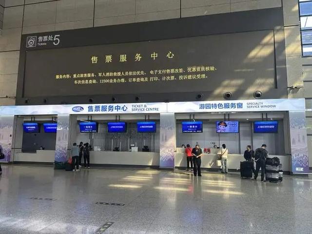 已经人山人海，48.7万人正在离开上海！这一路段预计明天10时起缓行，车流又将暴增，最新研判