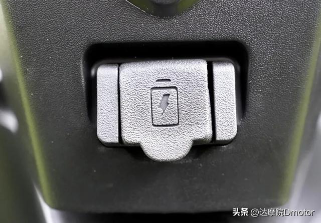 三阳ADV踏板剑齿虎400&SHEX125平踏高清图赏！文末彩蛋，它来了！