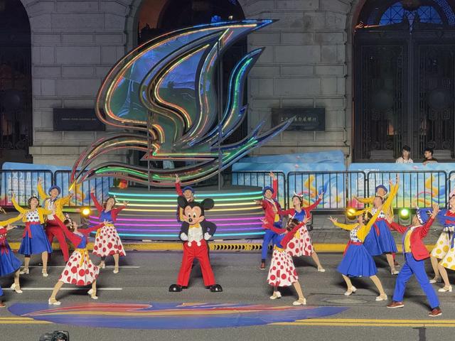 剧透来了！上海旅游节大巡游正在彩排中，小布带你抢先看→