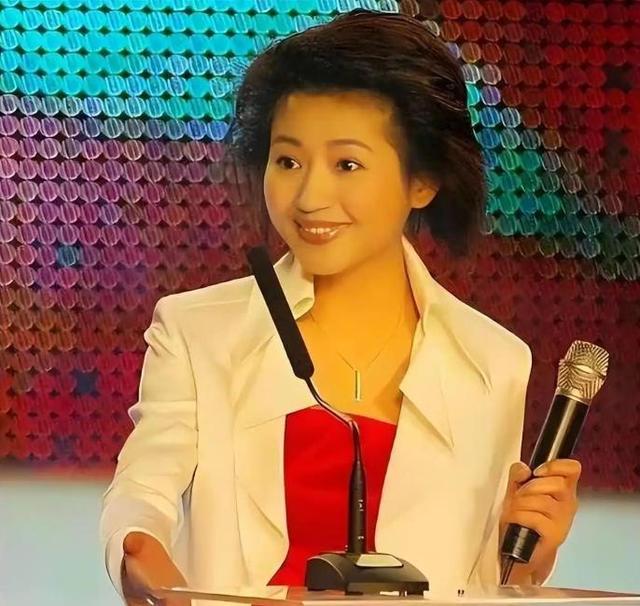 “余生好好走”，知名央视主持人王小丫，病床上的留言令人泪目
