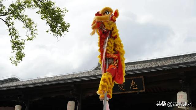赴建水临安府署 沉浸国风官韵体验