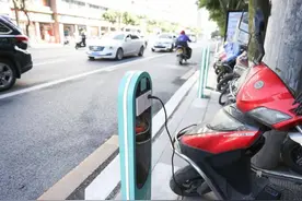 今天才知道！电动车可以“天天充电”吗？正确充电方式我来告诉你图片