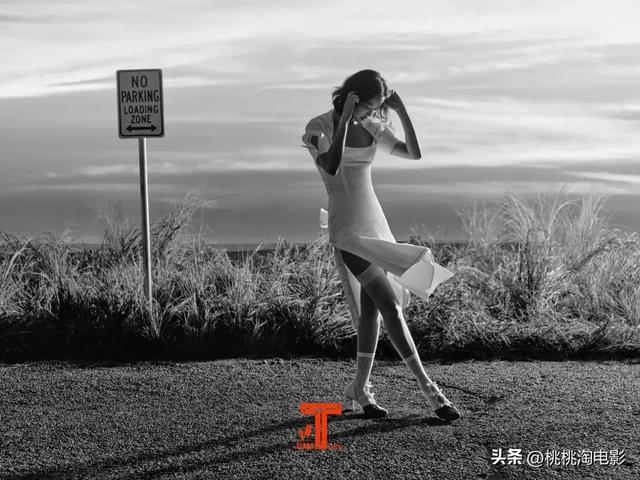 影后辛芷蕾《VOGUE》银十封面大片，达成五大女刊二轮满贯
