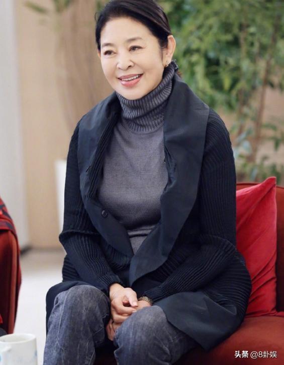 钱再多有什么用！66岁身家过亿的倪萍，还是要为儿子婚恋操碎了心