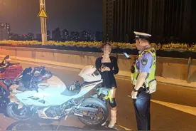 本月已查处963起！郑州交警严查摩托车、电动自行车上高架等交通违法图片