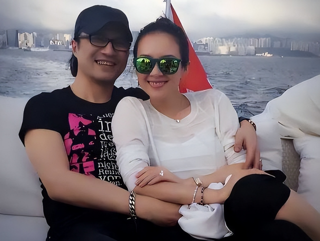 离婚不到3年	，46岁章子怡再次传出喜讯，撕碎了汪峰仅剩的"体面"