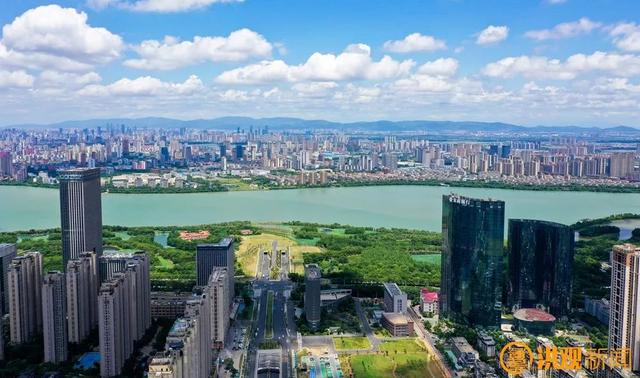 南昌玩疯了！赣江变 “海” 吸 200 万人，治水治出顶流