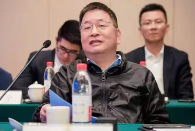 1600亿巨头进入英伟达供应链，“中国芯片首富”终于搭上了黄仁勋