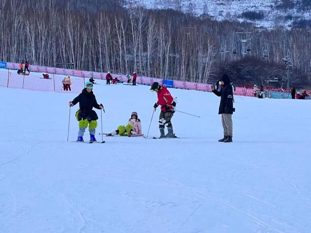 牙克石：大雪节气至 雪域盛景开