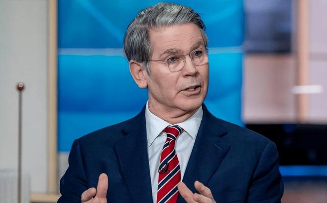 高市早苗刚挖好坑，就等中国跳，不到24小时	，美财长对华称呼变了，事情果然没有那么简单