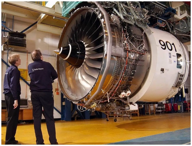 绝不向中国低头！宁愿裁员9000破产，也不接受中国的帮助