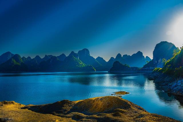 桂地趣闻二十四则