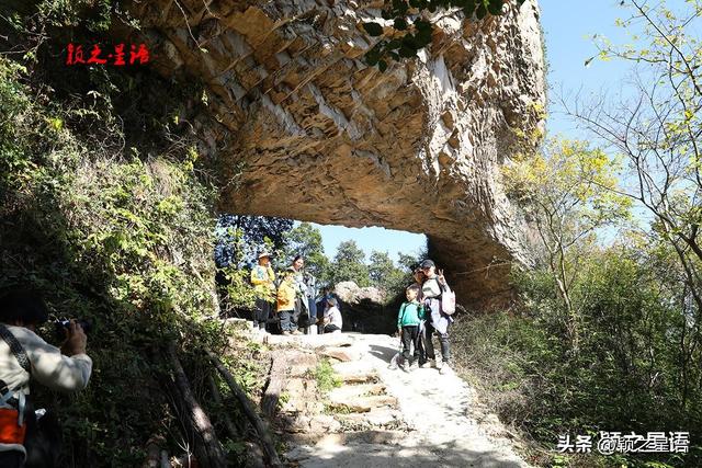 探洞之旅：洞峰奇观，探险揽胜经典线路